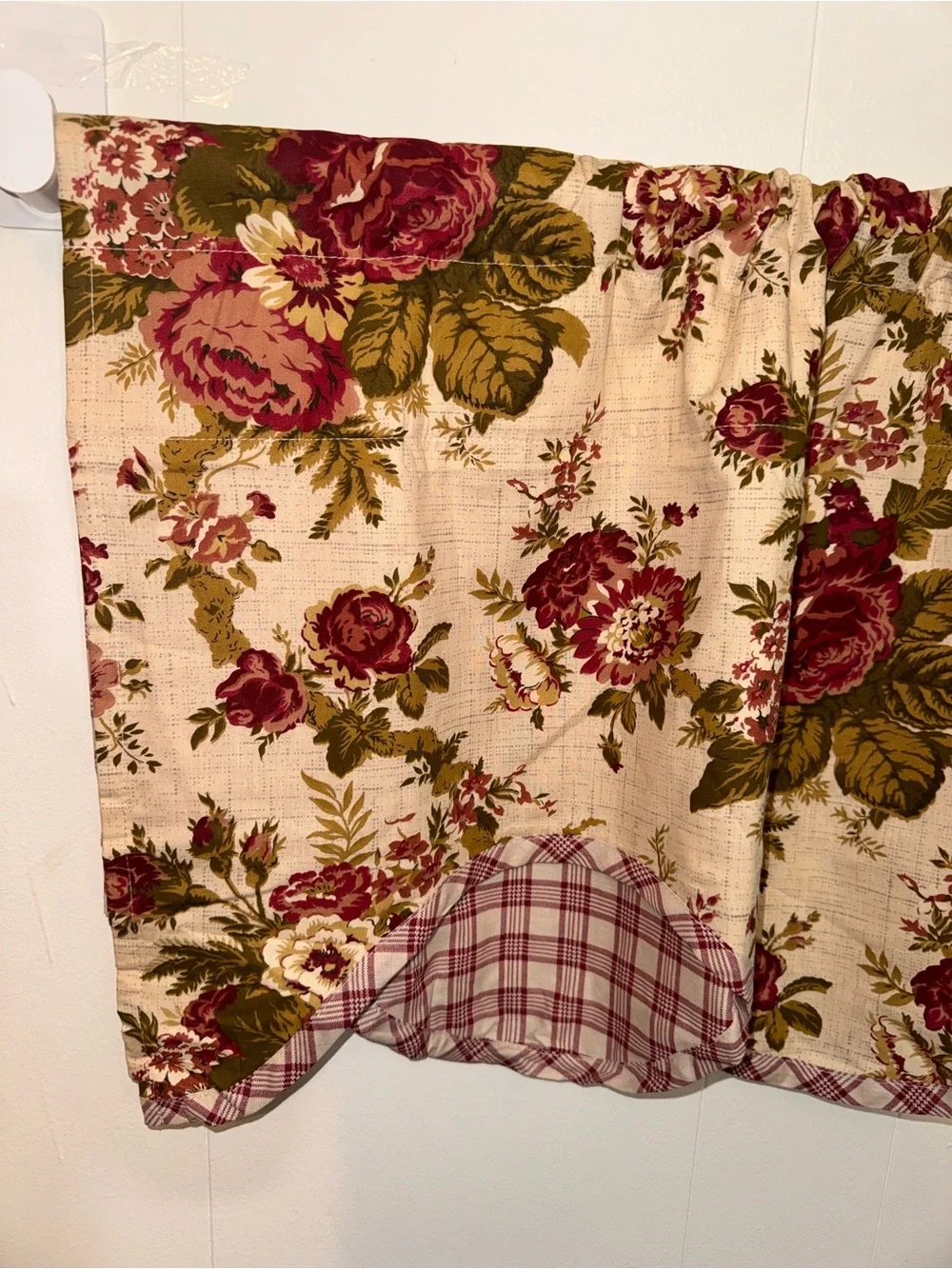 Cottage Core Floral Plaid Curtain Valanve